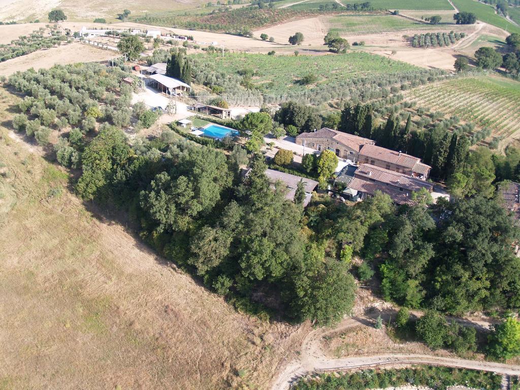 Agriturismo La Magione Quercegrossa Bagian luar foto